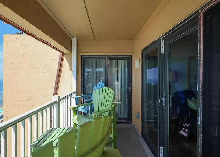 Beach Blessing - Oceanfront Pool Balcony